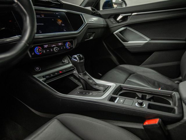 2021 Audi Q3 S line Premium 45 TFSI quattro - 22946440 - 24