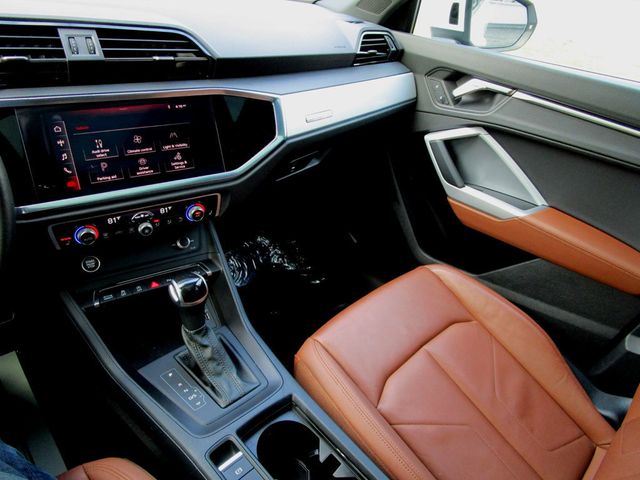 2021 Audi Q3 S line Premium 45 TFSI quattro - 22947568 - 22