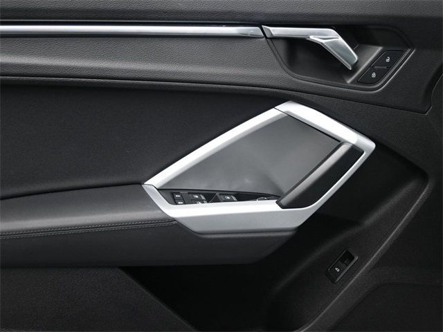 2021 Audi Q3 S line Premium 45 TFSI quattro - 22955431 - 11