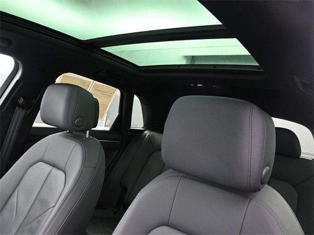 2021 Audi Q3 S line Premium 45 TFSI quattro - 22955431 - 12