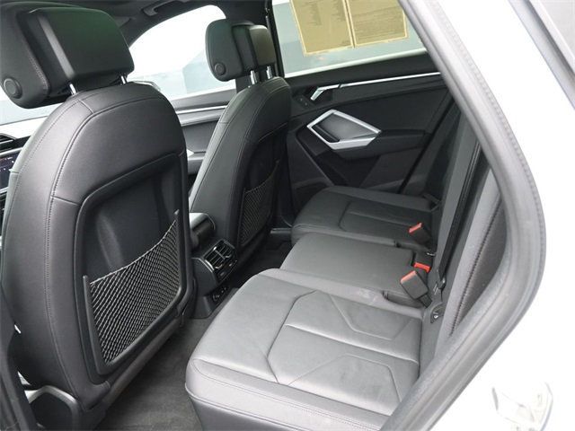 2021 Audi Q3 S line Premium 45 TFSI quattro - 22955431 - 14