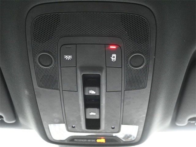 2021 Audi Q3 S line Premium 45 TFSI quattro - 22955431 - 18