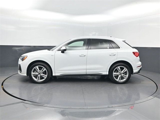 2021 Audi Q3 S line Premium 45 TFSI quattro - 22955431 - 1