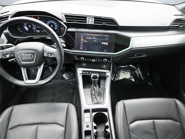 2021 Audi Q3 S line Premium 45 TFSI quattro - 22955431 - 19