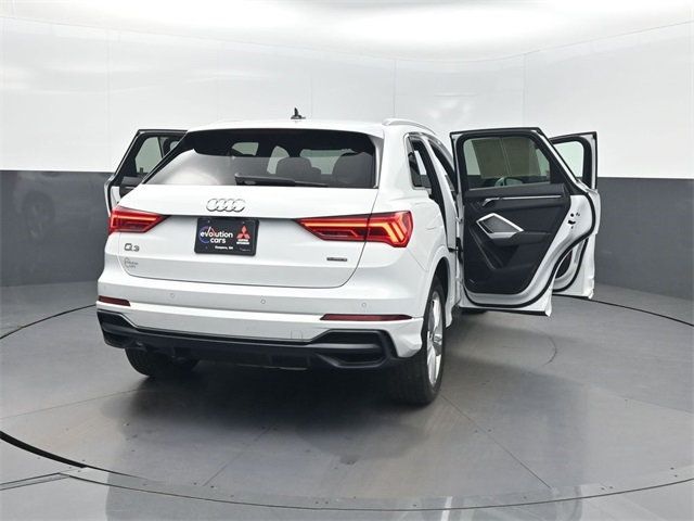 2021 Audi Q3 S line Premium 45 TFSI quattro - 22955431 - 39