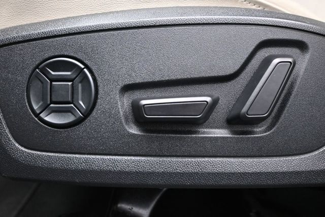 2021 Audi Q3 S line Premium 45 TFSI quattro - 23050841 - 9