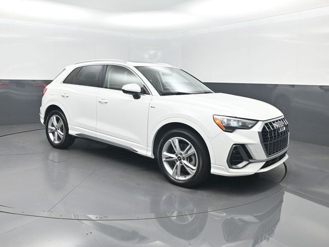 2021 Audi Q3 S line Premium 45 TFSI quattro - 23050841 - 30