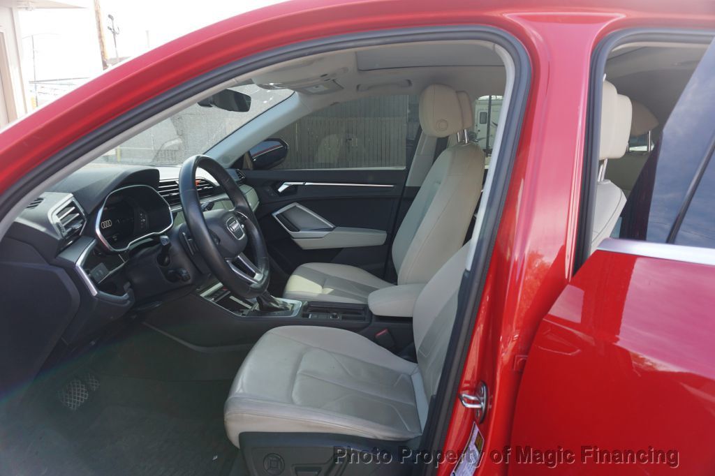 2021 Audi Q3 S line Premium Plus 45 TFSI quattro - 22915637 - 3