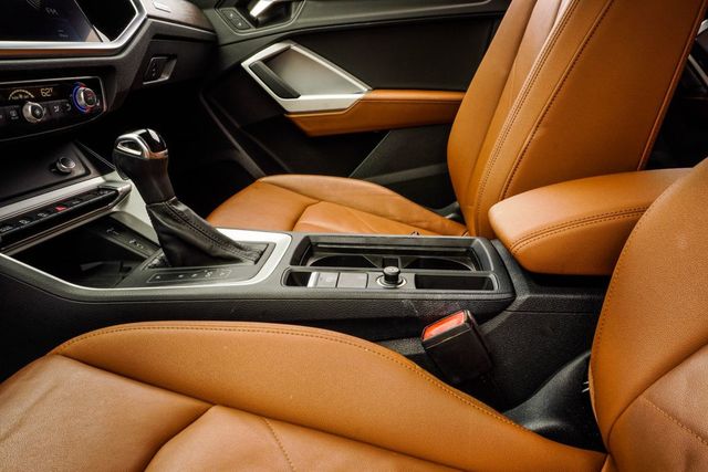 2021 Audi Q3 S line Premium Plus 45 TFSI quattro - 23040657 - 19