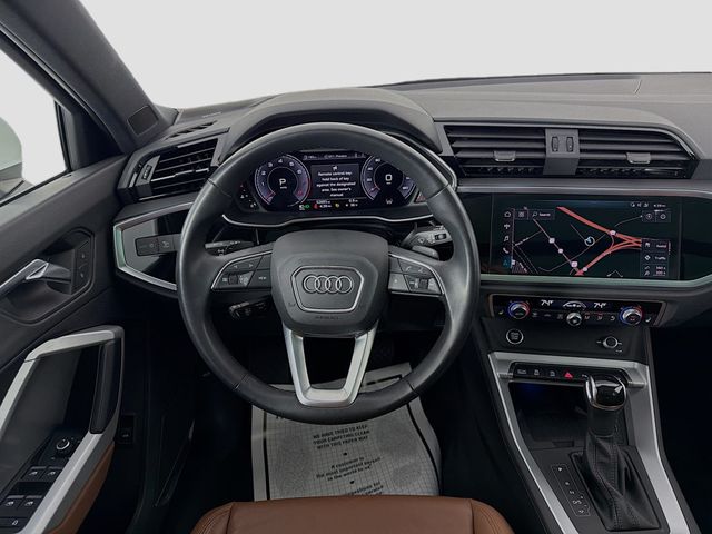 2021 Audi Q3 S line Premium Plus 45 TFSI quattro - 22967602 - 24
