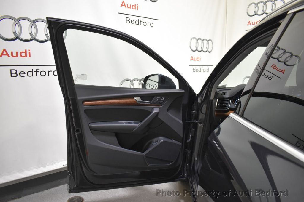 2021 Audi Q5 Premium 45 TFSI quattro - 20763525 - 17