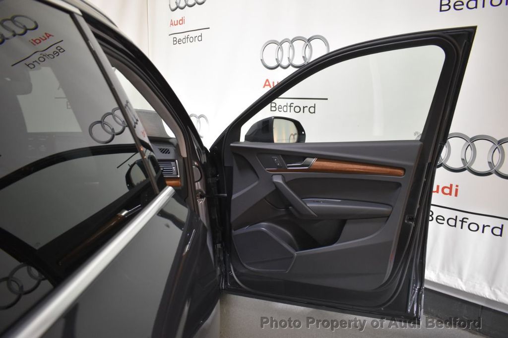 2021 Audi Q5 Premium 45 TFSI quattro - 20763525 - 19