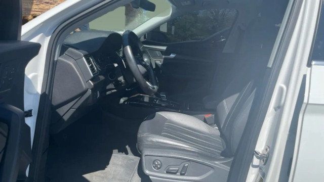 2021 Audi Q5 Premium 45 TFSI quattro - 23003863 - 10