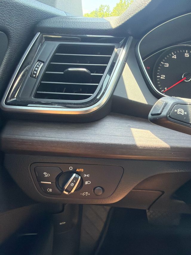 2021 Audi Q5 Premium 45 TFSI quattro - 23049100 - 17
