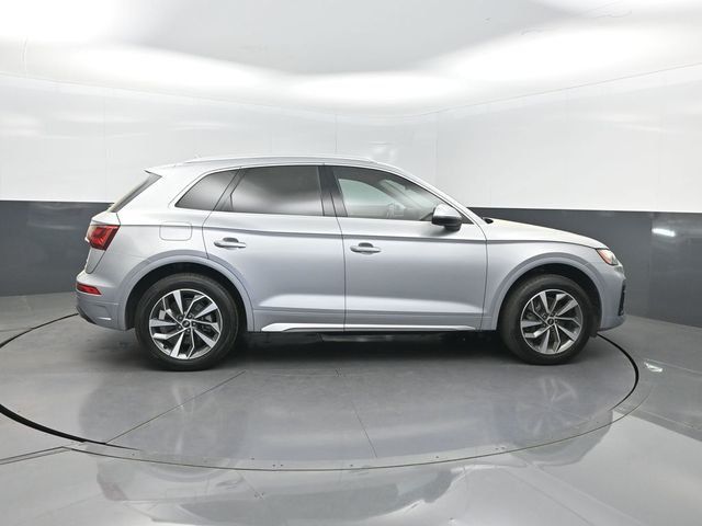 2021 Audi Q5 Premium 45 TFSI quattro - 22999931 - 35