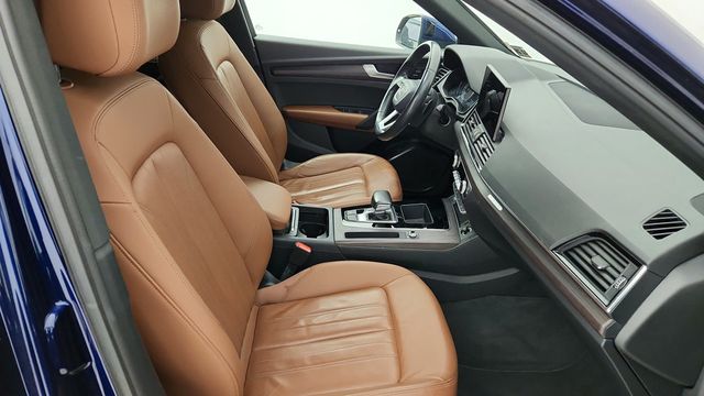 2021 Audi Q5 Premium 45 TFSI quattro - 22945355 - 24