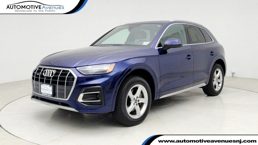2021 Audi Q5 Premium 45 TFSI quattro with Convenience Pkg & Panoramic Sunroof - 22945355 | Video 1
