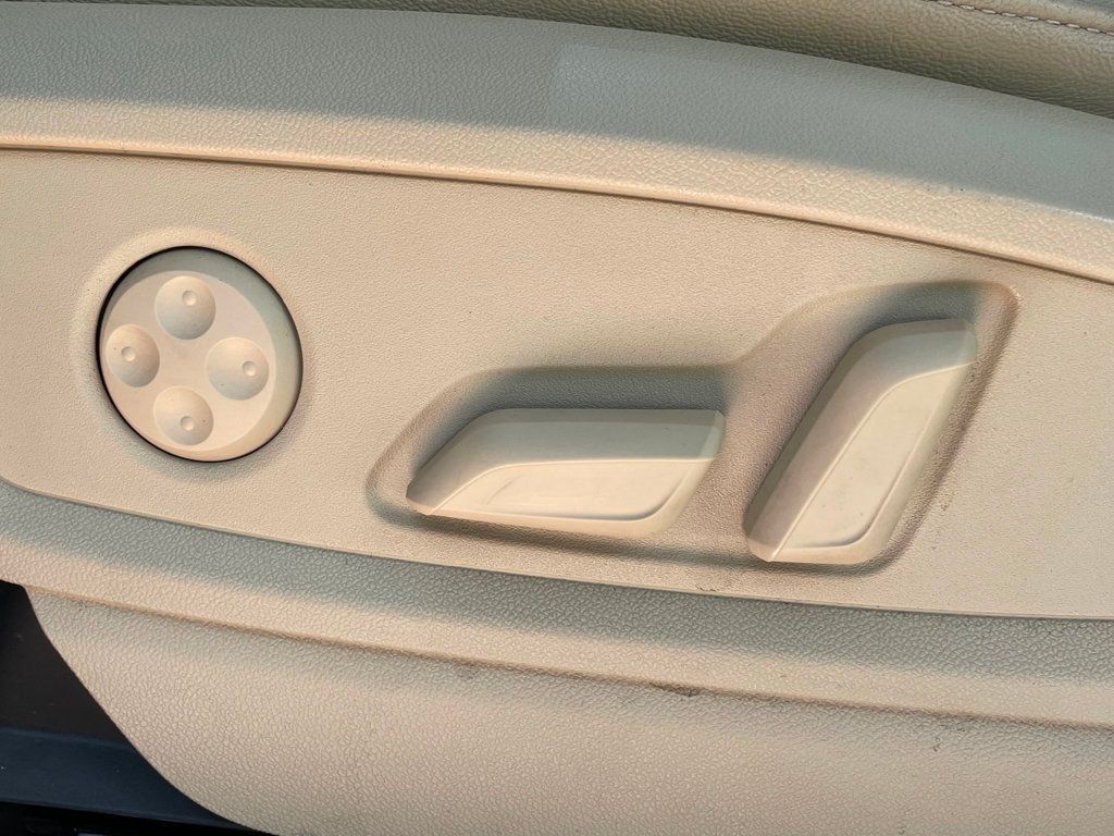 2021 Audi Q5 Premium 55 TFSI e quattro - 22937968 - 14