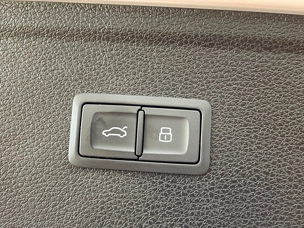 2021 Audi Q5 Premium 55 TFSI e quattro - 22937968 - 23