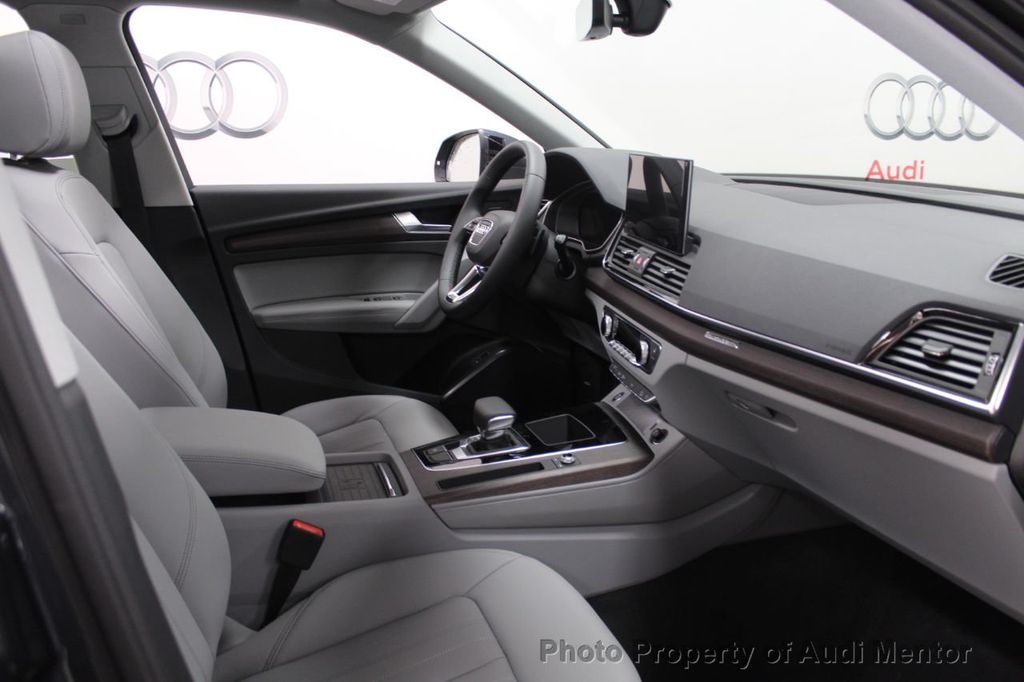2021 Audi Q5 Premium Plus 45 TFSI quattro - 20734871 - 31
