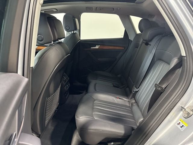2021 Audi Q5 Premium Plus 45 TFSI quattro - 23011730 - 42