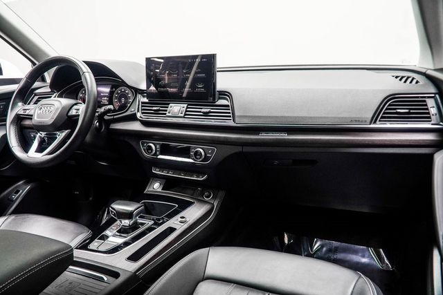 2021 Audi Q5 Premium Plus 45 TFSI quattro - 22939432 - 17