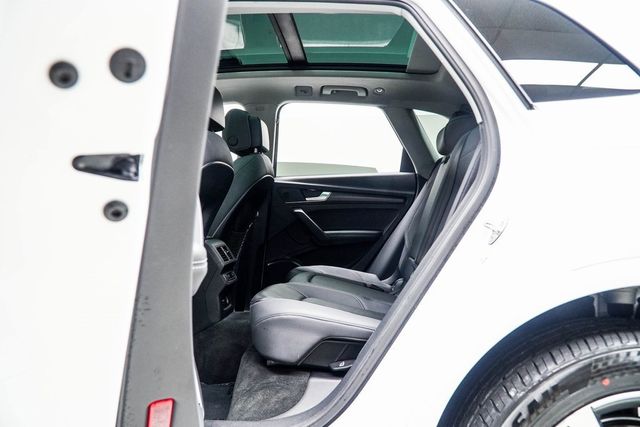 2021 Audi Q5 Premium Plus 45 TFSI quattro - 22939432 - 38