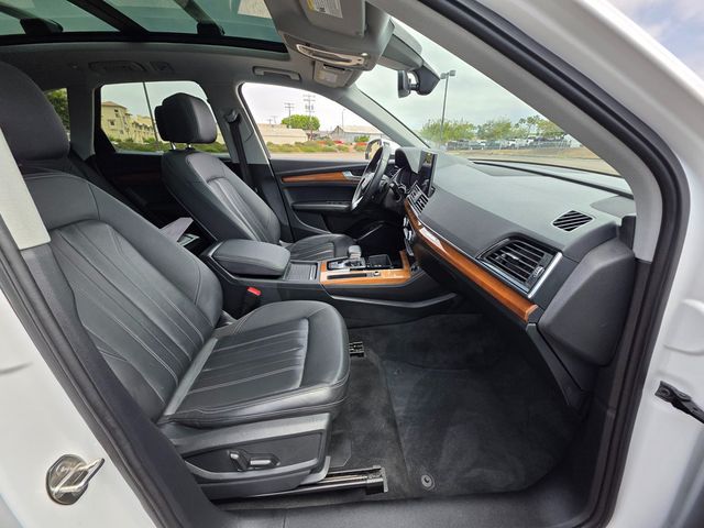 2021 Audi Q5 Premium Plus 45 TFSI quattro - 22855669 - 17