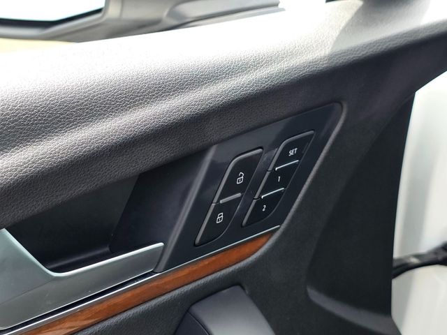 2021 Audi Q5 Premium Plus 45 TFSI quattro - 22855669 - 32