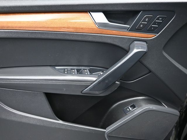 2021 Audi Q5 Premium Plus 45 TFSI quattro - 23080137 - 6