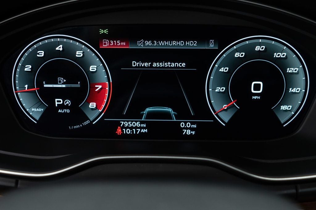 2021 Audi Q5 Premium Plus 45 TFSI photo 18