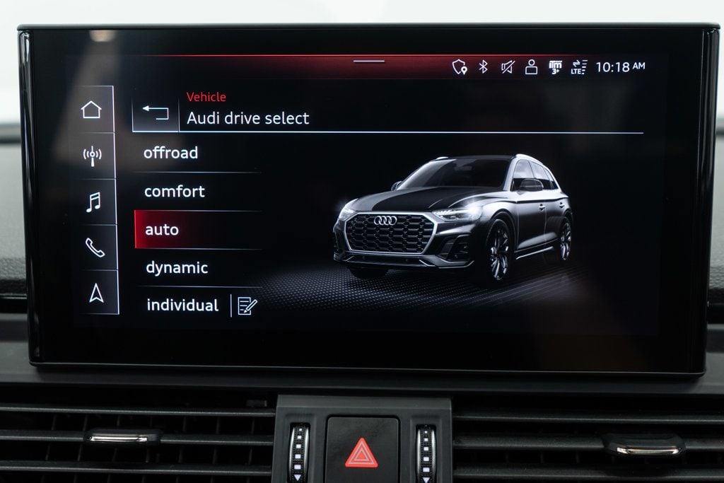 2021 Audi Q5 Premium Plus 45 TFSI photo 21