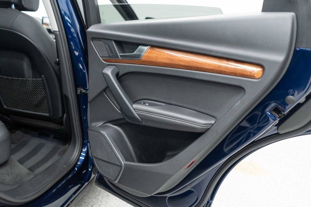 2021 Audi Q5 Premium Plus 45 TFSI photo 27