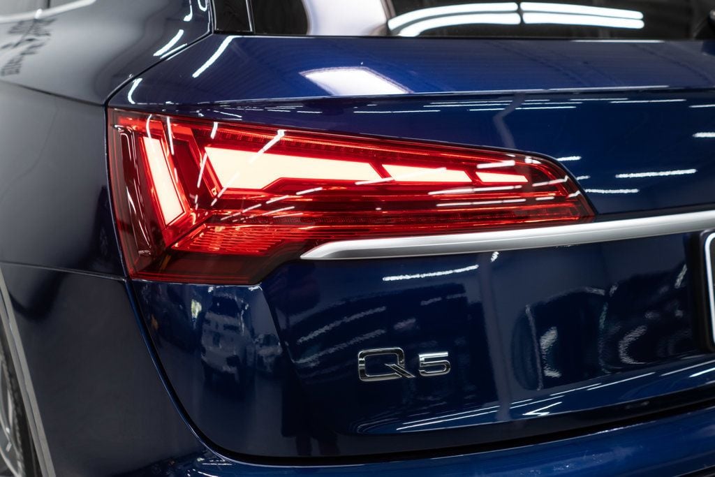 2021 Audi Q5 Premium Plus 45 TFSI photo 41