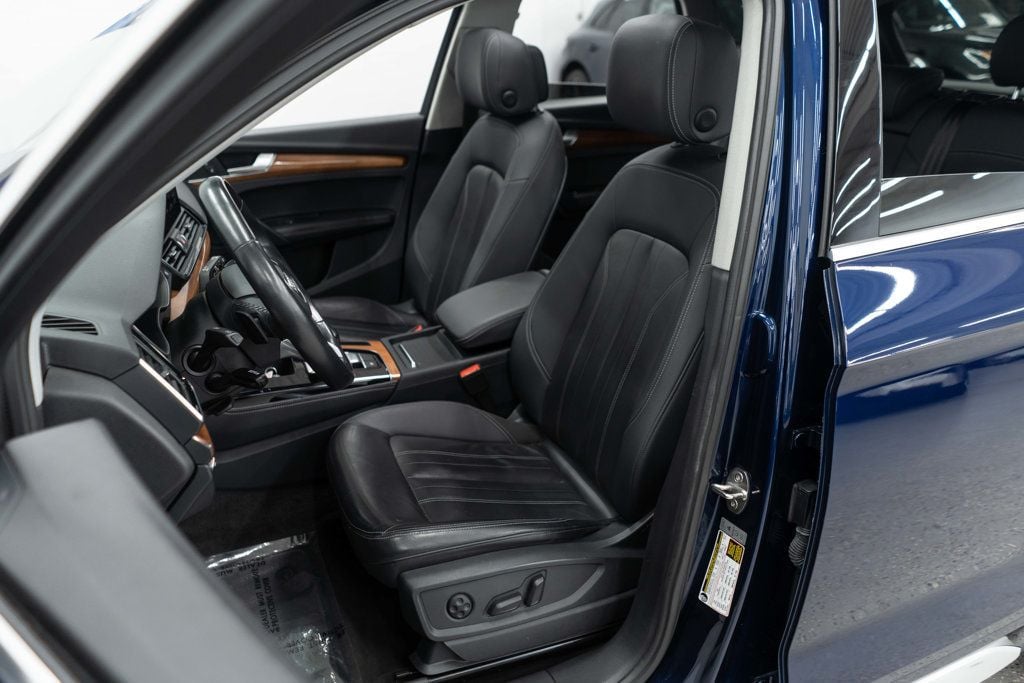 2021 Audi Q5 Premium Plus 45 TFSI photo 9
