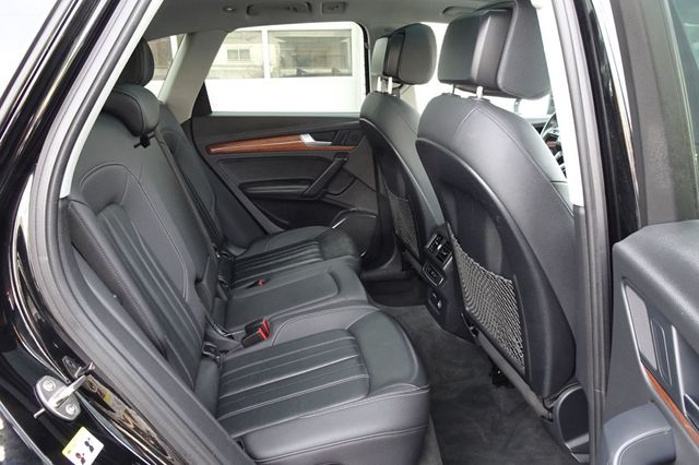 2021 Audi Q5 Premium Plus 45 TFSI quattro - 22949416 - 11