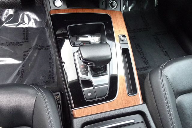 2021 Audi Q5 Premium Plus 45 TFSI quattro - 22949416 - 17