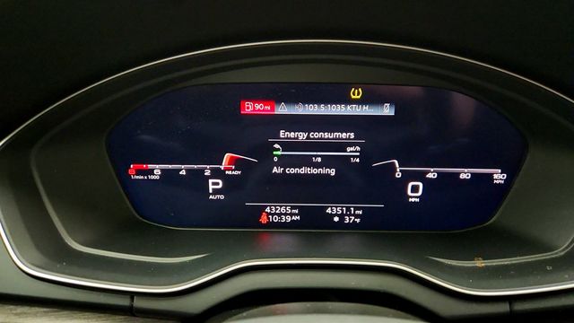 2021 Audi Q5 Premium Plus 45 TFSI quattro w/ Warm Weather Pkg & 20'' Wheels - 23000645 - 14