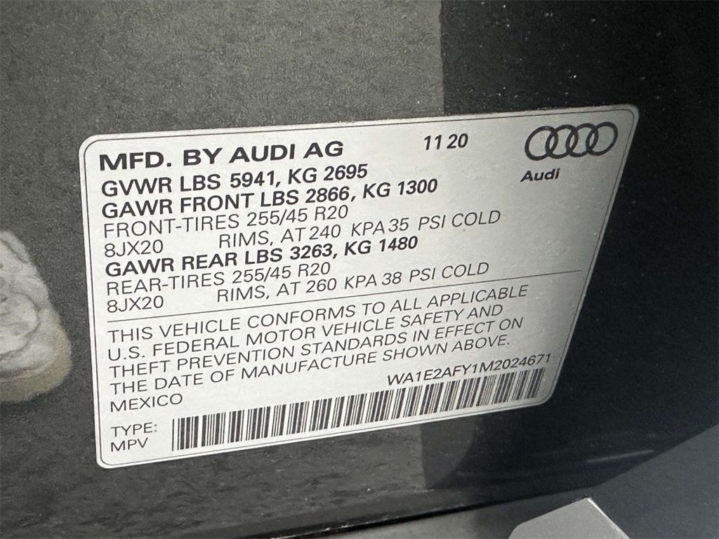 2021 Audi Q5 Premium Plus 55 TFSI e quattro - 22429705 - 29