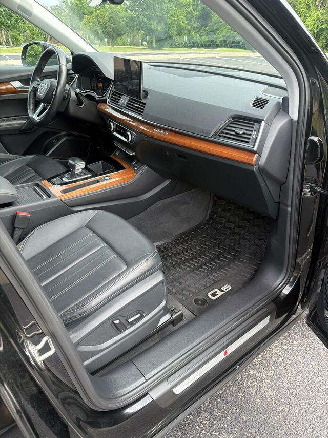 2021 Audi Q5 Premium Plus 55 TFSI e quattro - 23049677 - 11