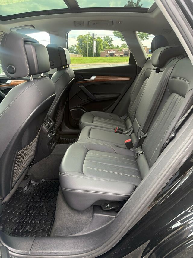2021 Audi Q5 Premium Plus 55 TFSI e quattro - 23049677 - 14