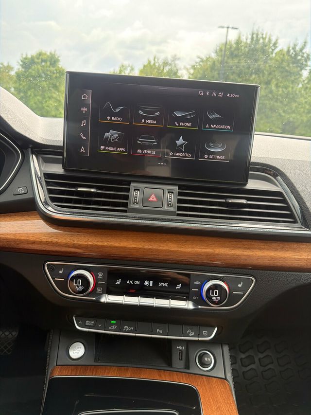 2021 Audi Q5 Premium Plus 55 TFSI e quattro - 23049677 - 16