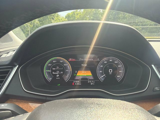 2021 Audi Q5 Premium Plus 55 TFSI e quattro - 23049677 - 21