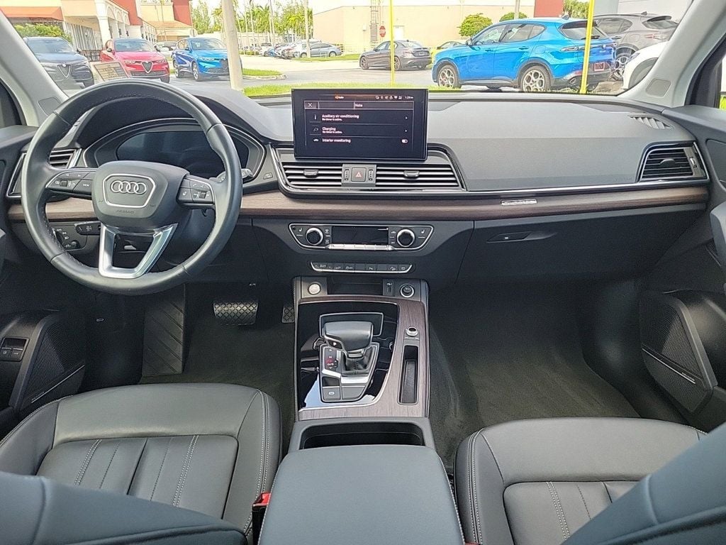 2021 Audi Q5 Premium Plus 55 TFSI e quattro - 22596505 - 10