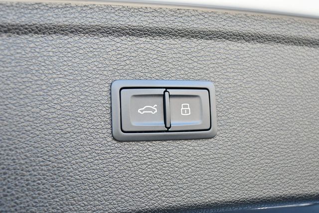 2021 Audi Q5 Premium Plus 55 TFSI e quattro W/Navigation & Warm Weather Pkg - 23005704 - 16