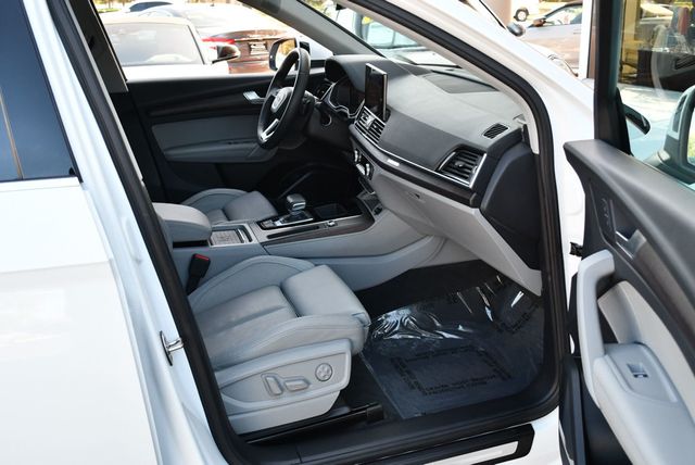 2021 Audi Q5 Premium Plus 55 TFSI e quattro W/Navigation & Warm Weather Pkg - 23005704 - 54