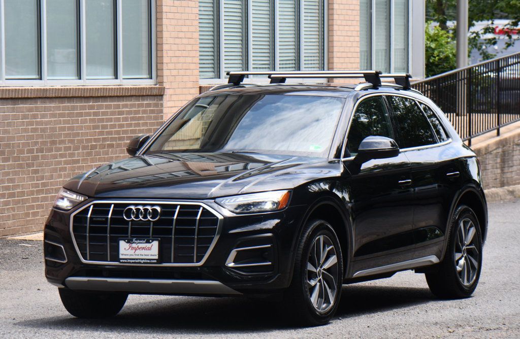 2021 Audi Q5 Prestige 45 TFSI Premium photo 2
