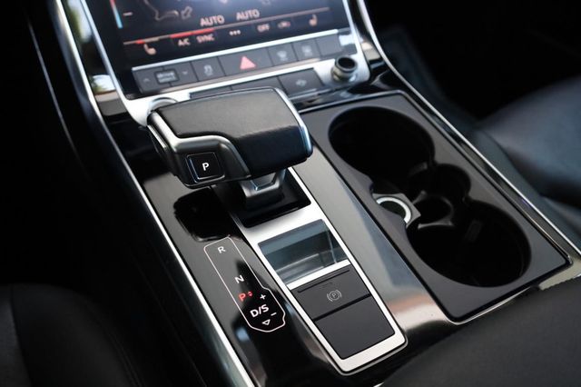 2021 Audi Q7 Premium Plus - 23017387 - 56