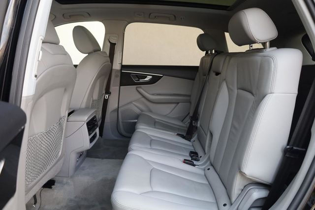 2021 Audi Q7 Premium Plus - 23049419 - 19