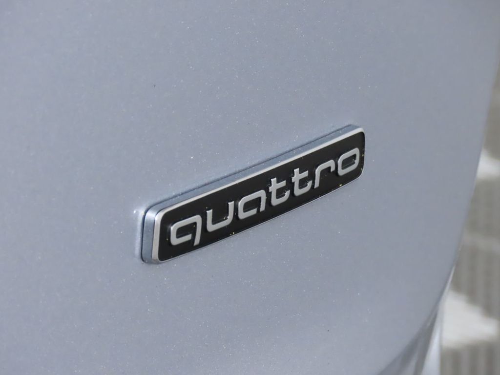 2021 Audi Q7 Premium Plus 45 TFSI quattro - 21196462 - 9